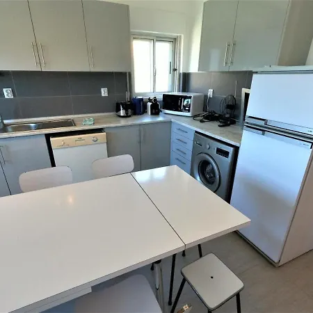 Caparica Traditional V4 Duplex With Pool Charneca Da Caparica Lisboa * Barriga