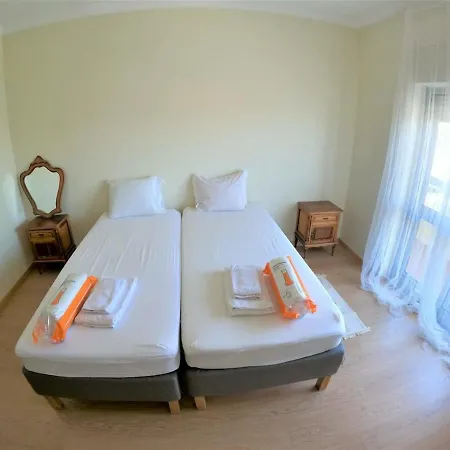 Caparica Traditional V4 Duplex With Pool Charneca Da Caparica Lisboa Barriga