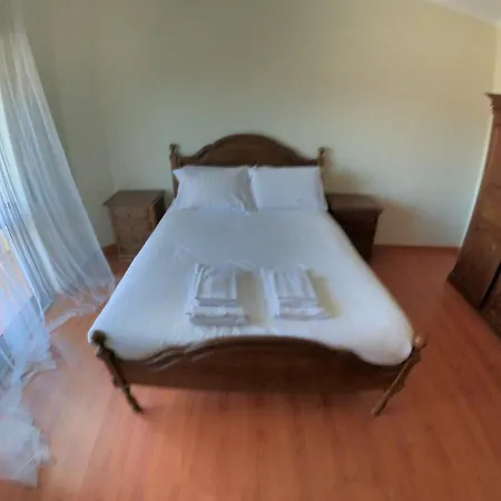 Apartman Caparica Traditional V4 Duplex With Pool Charneca Da Caparica Lisboa Barriga