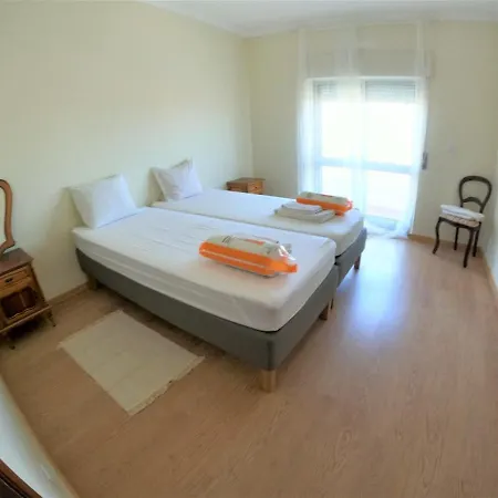 Caparica Traditional V4 Duplex With Pool Charneca Da Caparica Lisboa Apartamento *