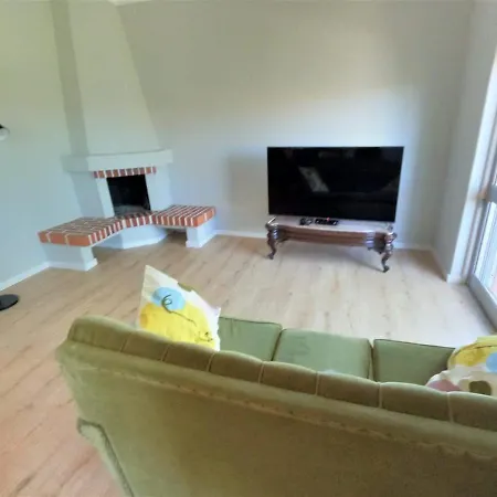 Caparica Traditional V4 Duplex With Pool Charneca Da Caparica Lisboa Apartment *